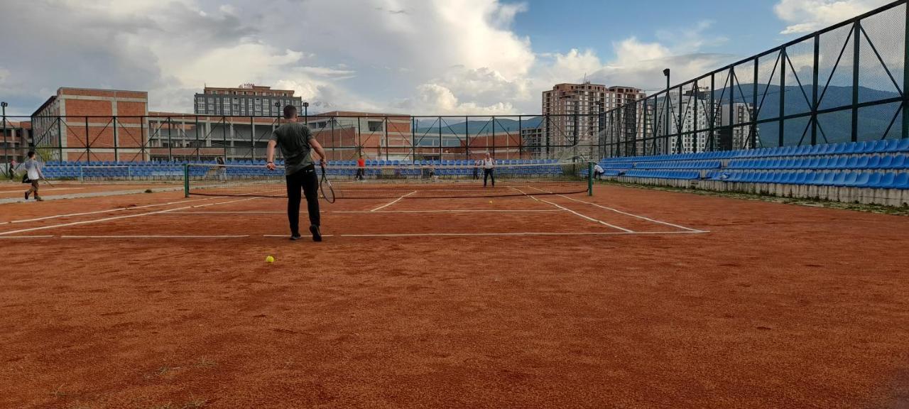 Superb 1 Bedroom In The Best Zone Of The City. Ferizaj Exteriör bild