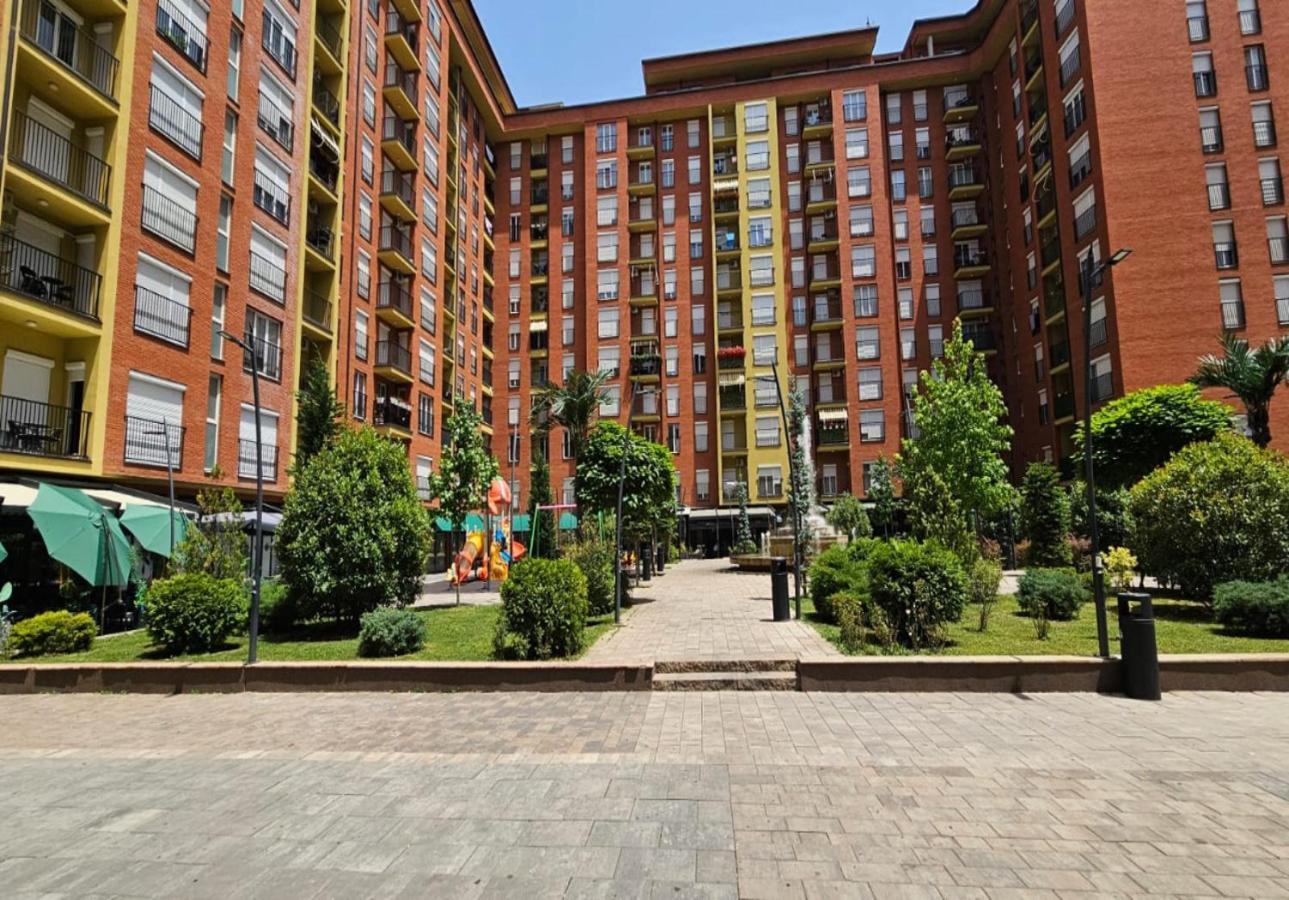 Superb 1 Bedroom In The Best Zone Of The City. Ferizaj Exteriör bild