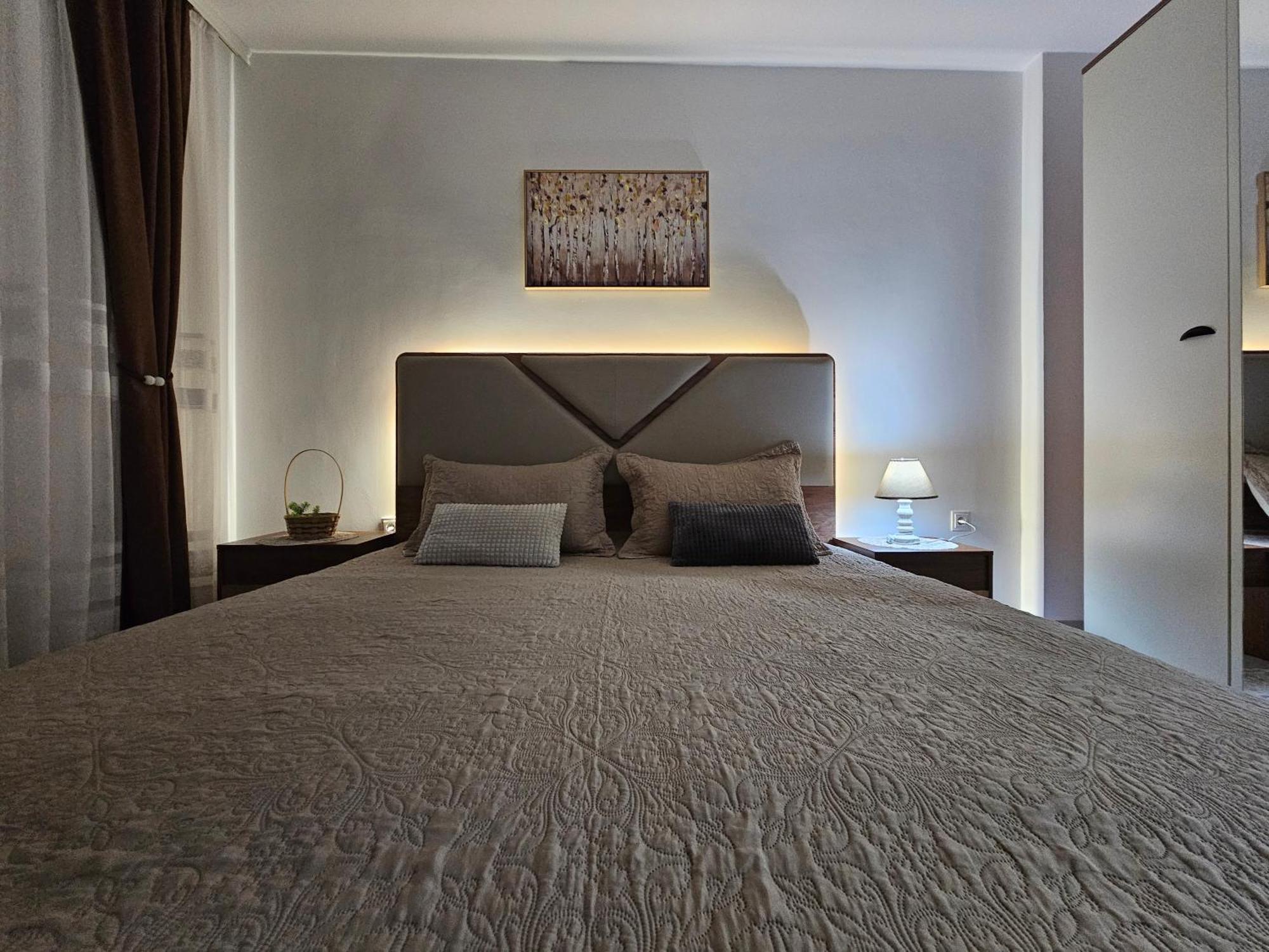 Superb 1 Bedroom In The Best Zone Of The City. Ferizaj Exteriör bild